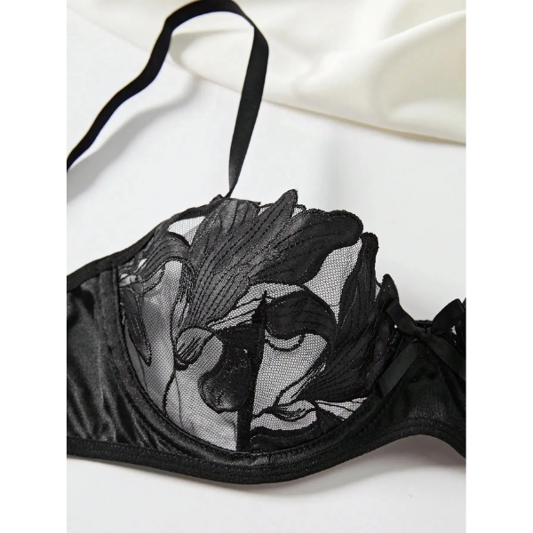 Conjunto Negro Satinado De Encaje Floral 3618