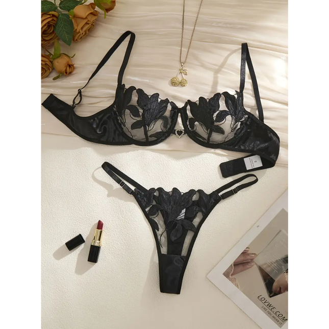 Conjunto Éxtasis Floral Negro 3628